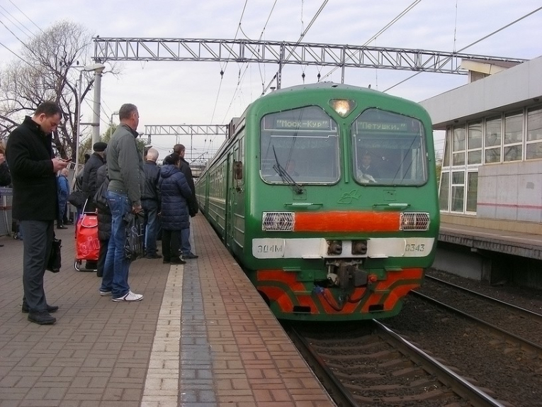 Электричка москва курская машиностроитель